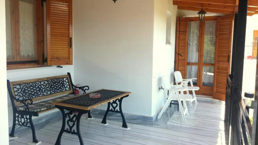 Dafni Apartments Kasztrí Kültér fotó