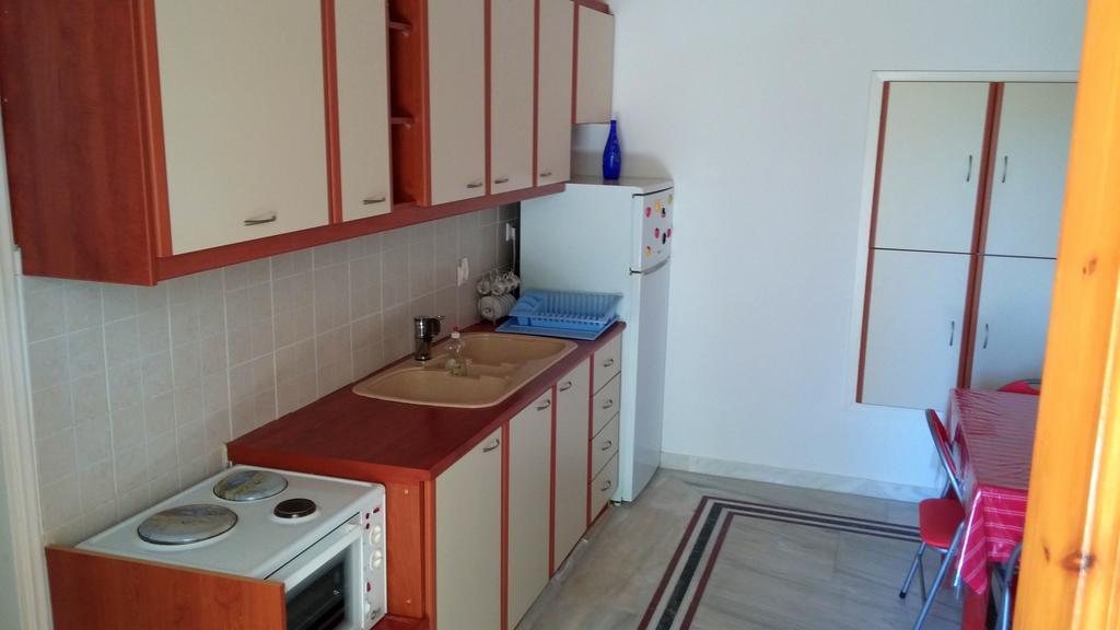 Dafni Apartments Kasztrí Kültér fotó