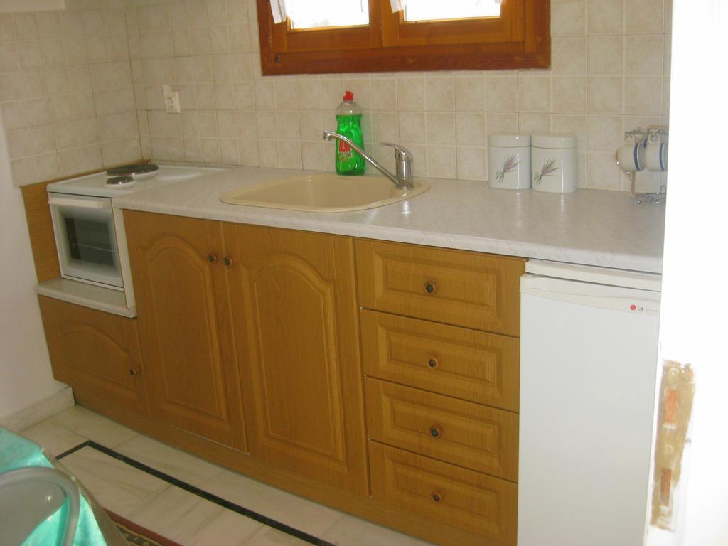Dafni Apartments Kasztrí Kültér fotó